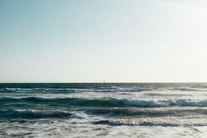 夜晚天天看视频